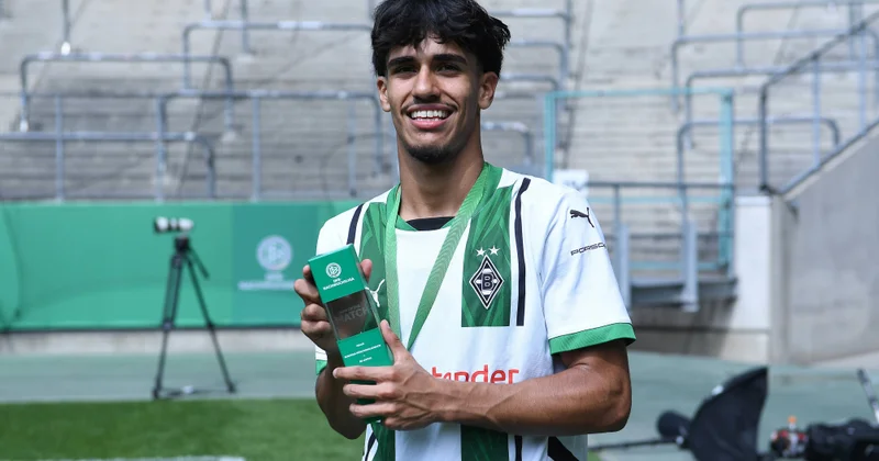 Gənc istedad rəqiblərin astronomik təklifini rədd edərək Qalatasaray ı seçdi