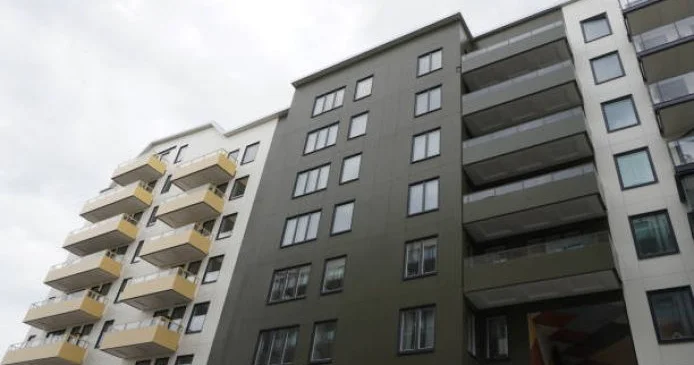 222 mənzil sonda kirayəçiyə qalması şərtilə vətəndaşlara təqdim edilir Aylıq ödənişləri 347 manatdan başlayır