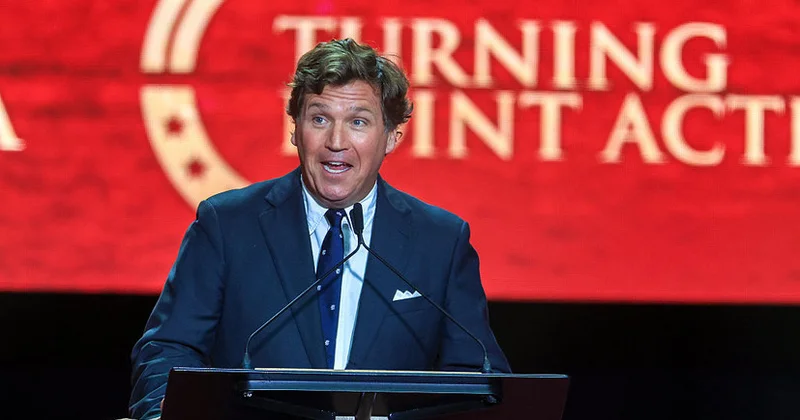 Taker Karlson: ABŞ Venesuelada hərbi əməliyyatlarla imperiyaya çevrilir