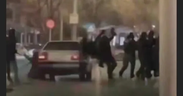 Məşhəddən ŞOK GÖRÜNTÜLƏR: İranda etirazların 12 ci günü VİDEO