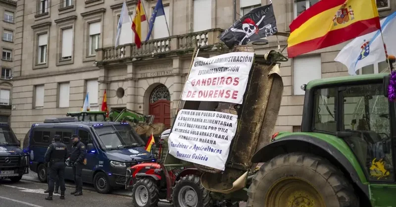 Фермеры Каталонии заблокировали дороги