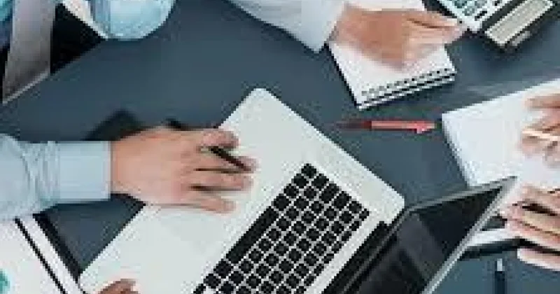 Руководство научного центра присваивало бюджетные средства