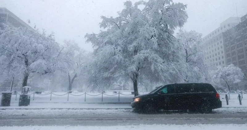Şaxta 6 nəfərin həyatına son qoydu Avropa donur