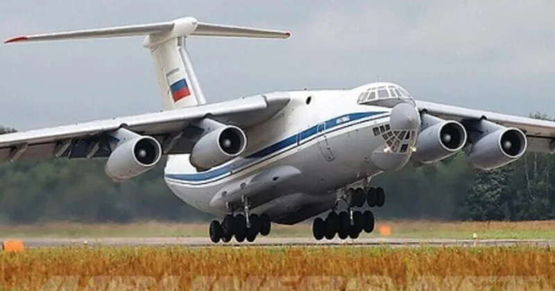 Rusiya təyyarələri Tehrandan nə daşıyır? Hərbi ekspertdən açıqlama