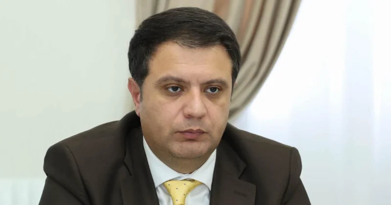 Dövlət Xəzinədarlıq Agentliyinin direktoru təyin olunan Sadiq Əliyev KİMDİR? DOSYE