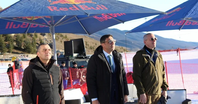 “Azerbaijan Open” beynəlxalq dağ xizəyi turniri: Medallar uğrunda 11 ölkədən 20 idmançı mübarizə aparır