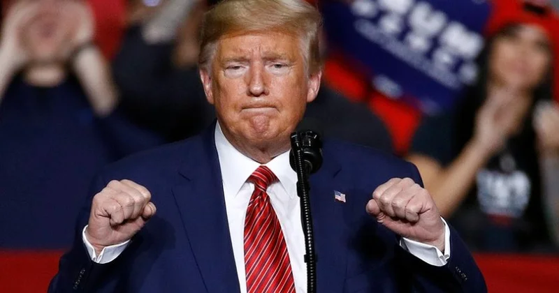 İsveçrə Trampın persona non qrata elan edilməsini tələb edir