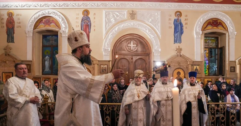 Müsəlman gənclər kilsələrə niyə gedirlər? Maraqlı SƏBƏB