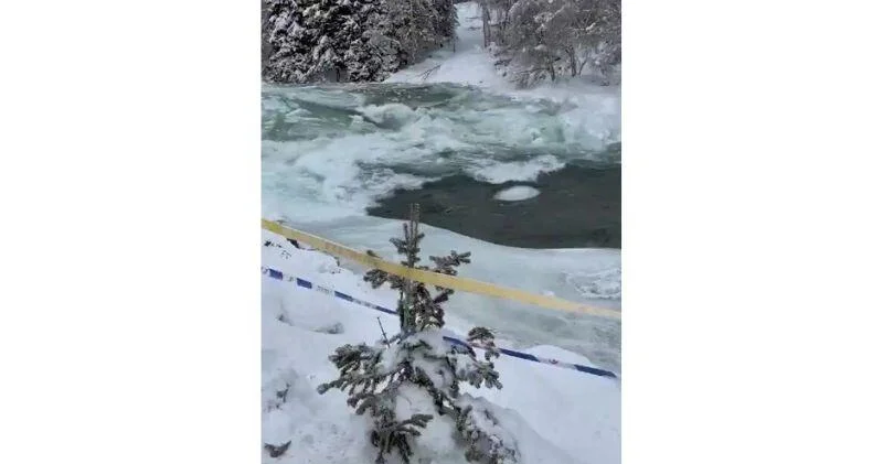 Ледовое цунами в Китае ВИДЕО