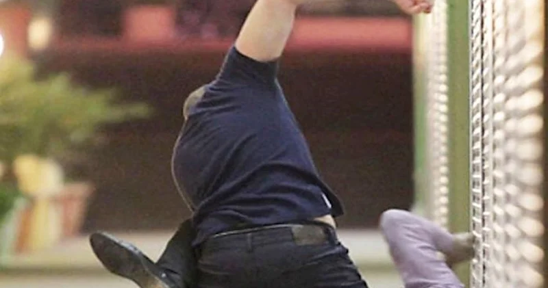 Bakıda oğul atasına xəsarət yetirdi