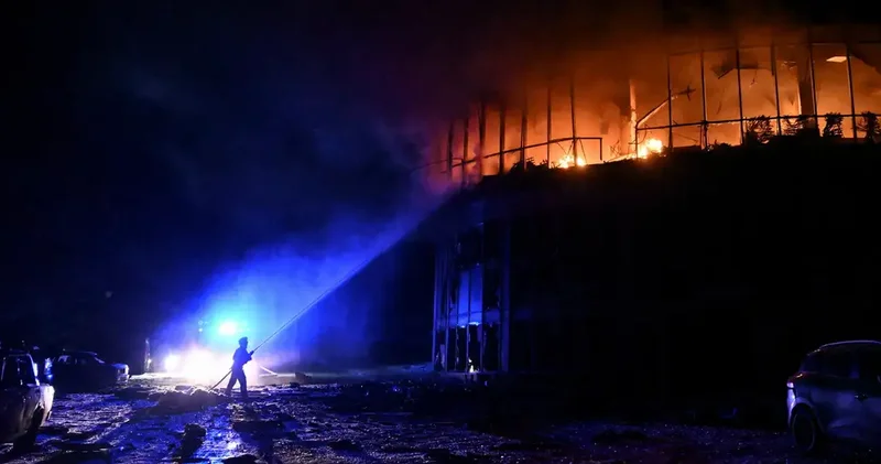 “Rusiya Ukrayna limanları və enerji infrastrukturunu vurub, Ukrayna Rusiyada neft bazasına zərbə endirib“ Ukrayna KİV ləri