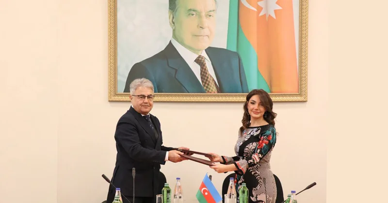 Azərbaycan Universiteti ilə İETİ arasında Memorandum imzalandı Fotolar