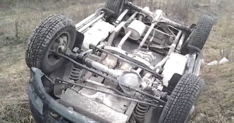 В поселке Гала перевернулся автомобиль, есть погибший