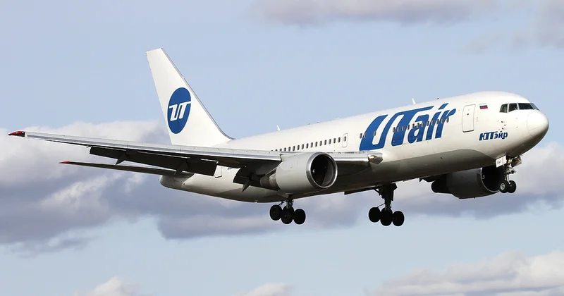 Борт Utair подал сигнал бедствия сразу же после взлета Minval Politika