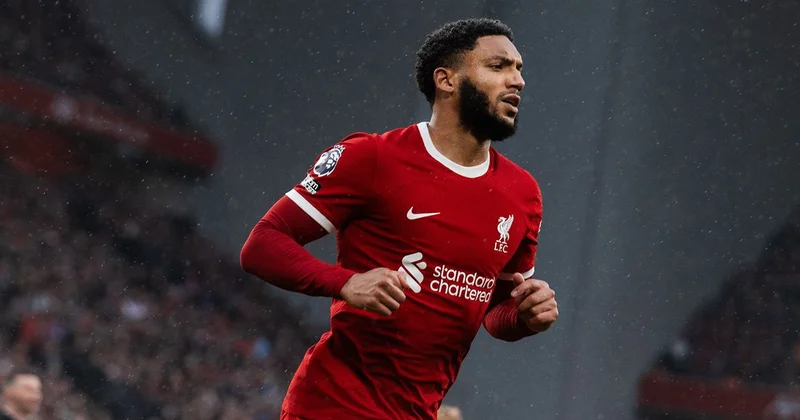 “Milan” “Liverpul” və “Nottingem Forest”in müdafiəçiləri ilə maraqlanır