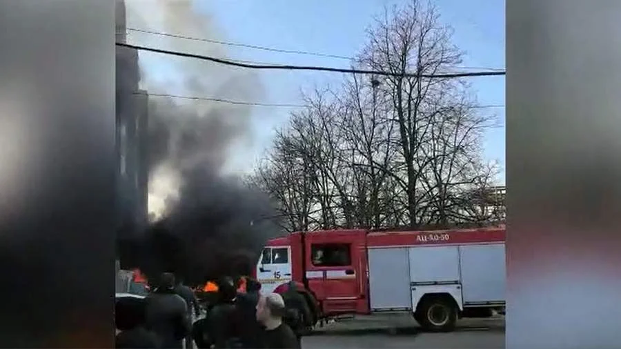 Ukrayna Makeyevkanın mərkəzindəki avtovağzala hücum edib