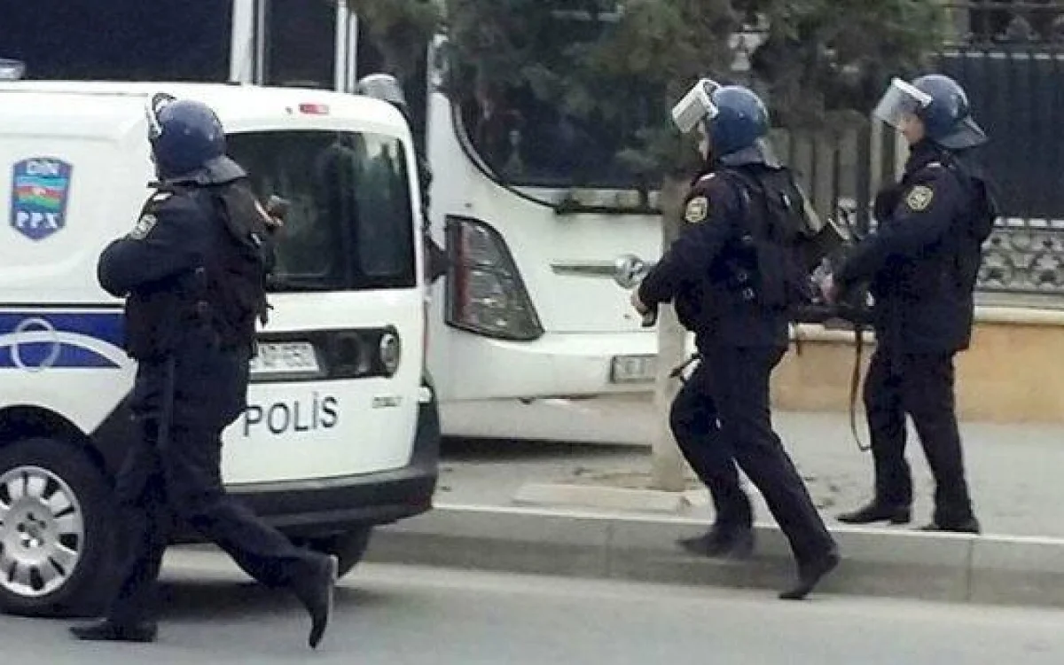 Polis Oğuzda əməliyyat keçirdi Saxlanılanlar var + FOTO KONKRET