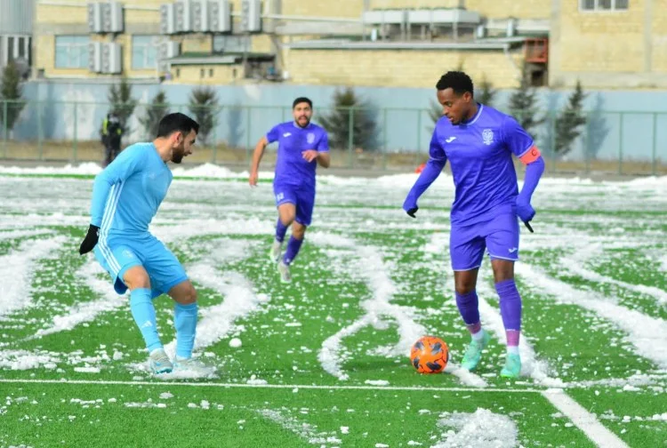 Şamaxı nın kapitanı Sumqayıt a qarşı oynamayacaq