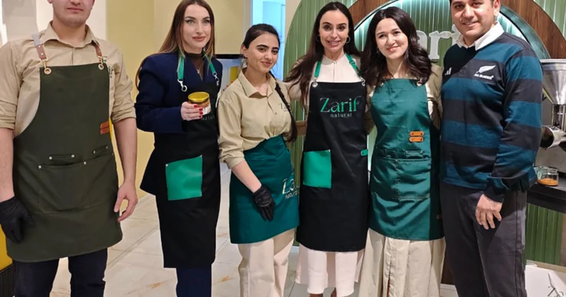 Leyla Əliyeva və Alena Əliyeva Gəncədə qadın sahibkarın sağlam qida brendi ilə tanış olublar