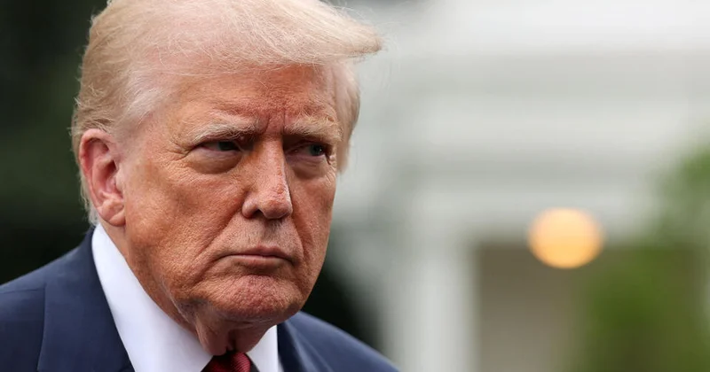 Guardian сообщила о разговоре приближенного Трампа с иностранной разведкой