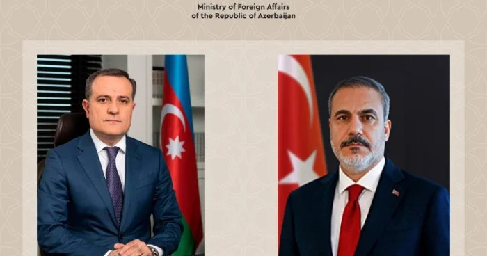 Ceyhun Bayramov türkiyəli həmkarı ilə Ermənistanla normallaşma prosesini müzakirə etdi