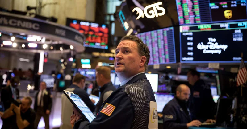 Рекордный Dow Jones: промышленность опережает технологический сектор