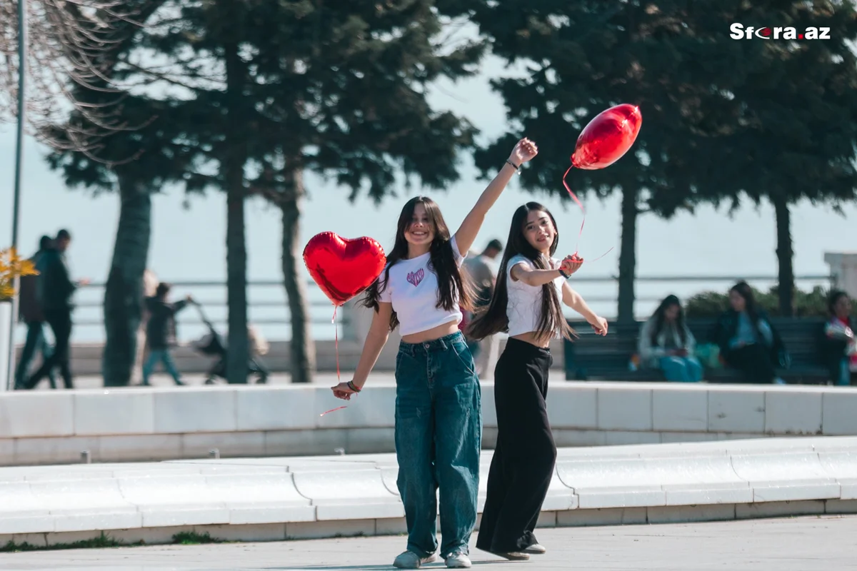 Paytaxt sakinləri bayramı necə qeyd edir? FOTOREPORTAJ