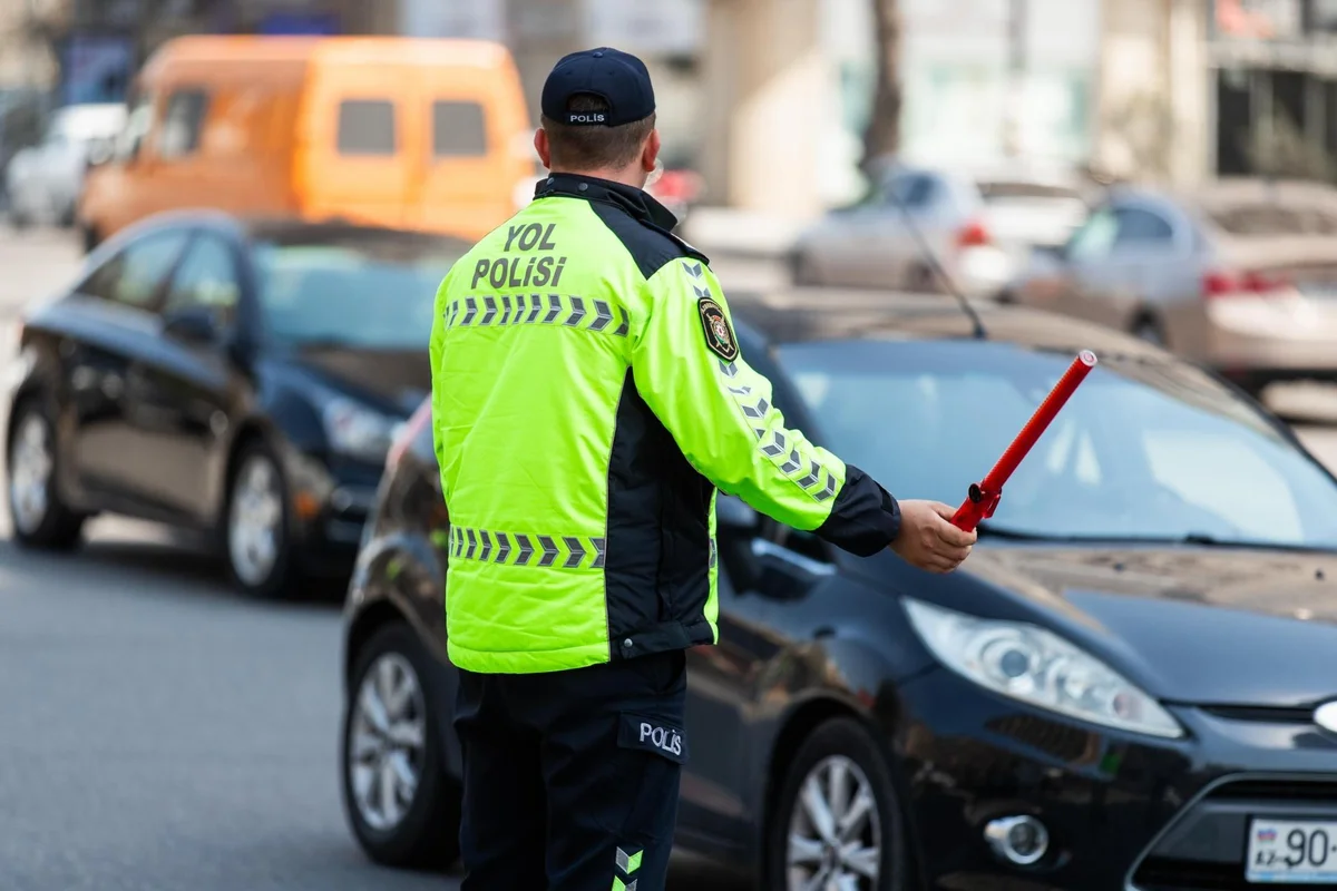 DİQQƏT: 40 dan çox küçə və prospektdə polis naryadları təşkil edilir