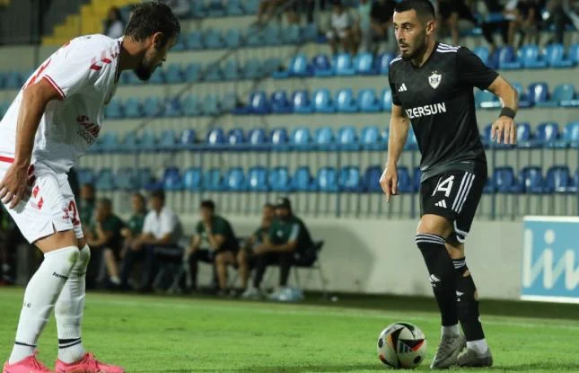 Araz Naxçıvan 10 nəfərlə Qarabağ a məğlub oldu