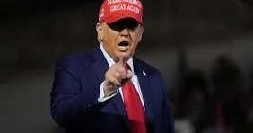 Трамп рассказал, как предостерег курдов от участия в войне с Ираном