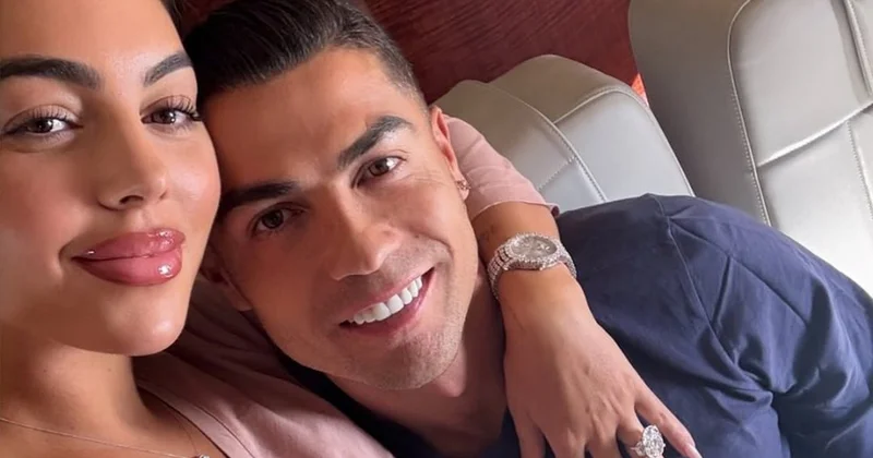 Ronaldu: “Güclü qadınlarla əhatə olunmuşam” FOTO