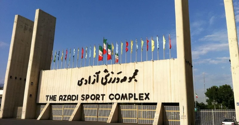 İran bombardman edilmiş stadionun şəkillərini yayaraq FİFA ya müraciət etdi FOTO