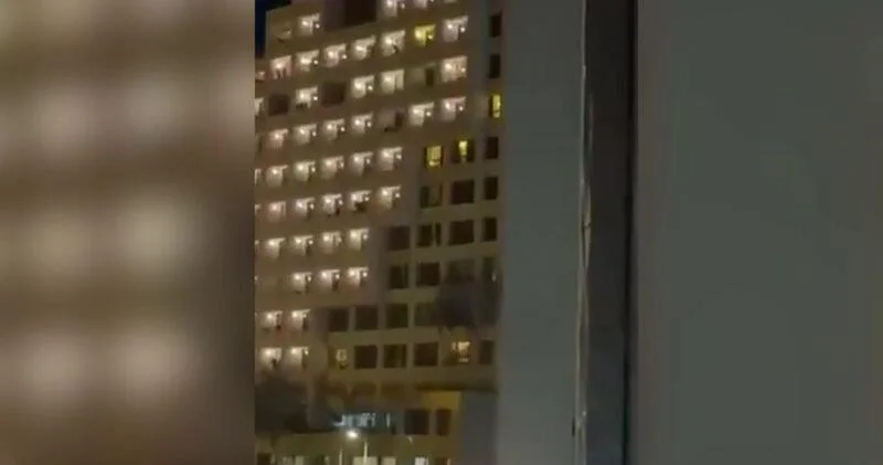 Здание отеля в центре Бейрута подверглось атаке ВИДЕО