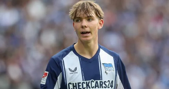 Bavariya 16 yaşlı futbolçu üçün hərəkətə keçdi