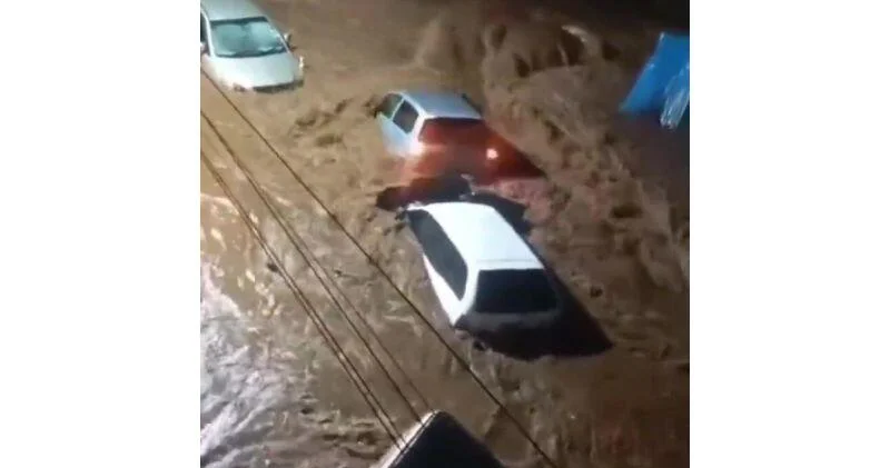 Сильные наводнения в столице Кении: есть погибшие ВИДЕО