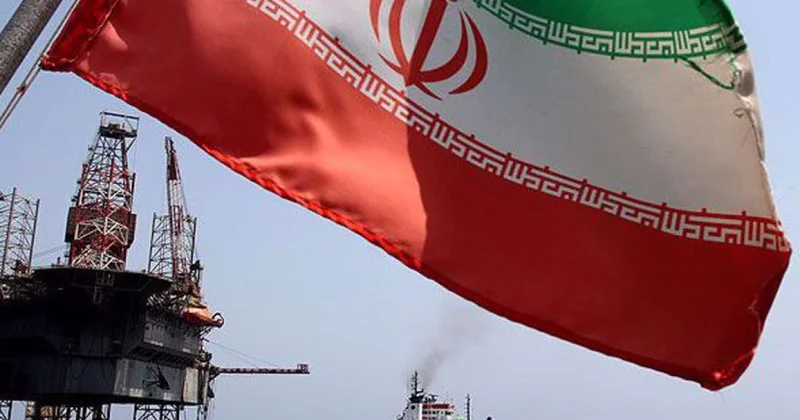 Иранский спикер предупредил о крахе нефтяной отрасли