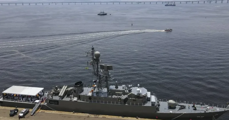 В результате атаки США на военный корабль Ирана погибли как минимум 104 моряка