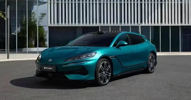 BYD представила электромобиль с рекордным запасом хода