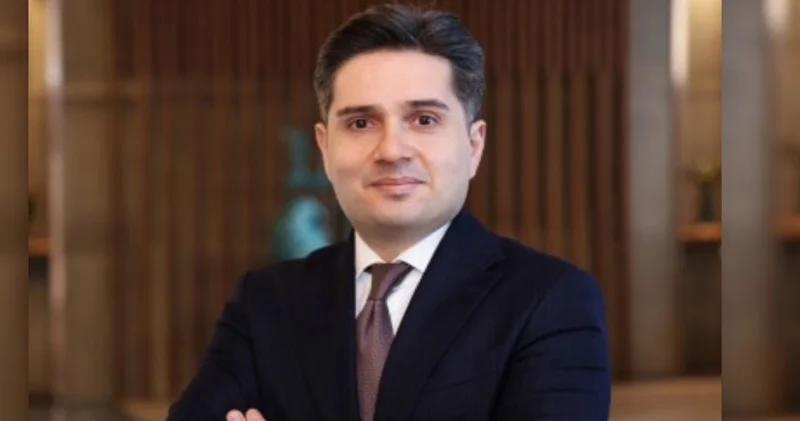 İşdən çıxarılan müavin nazir müşaviri təyin olundu