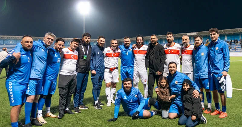 Azərbaycanlı məşhurlar Türkiyəyə qalib gəldi (FOTO)