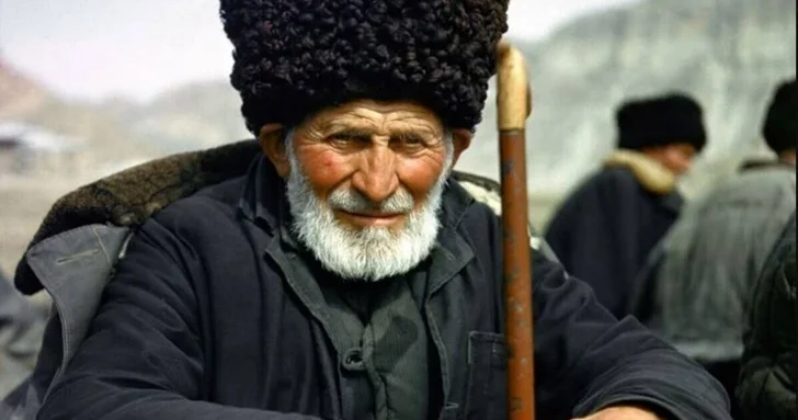 Стало известно число жителей Азербайджана в возрасте 100 лет и старше