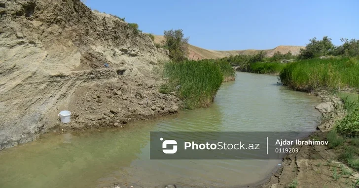 Трагедия в Гобустане: ребёнок утонул в водоёме на территории зимнего пастбища