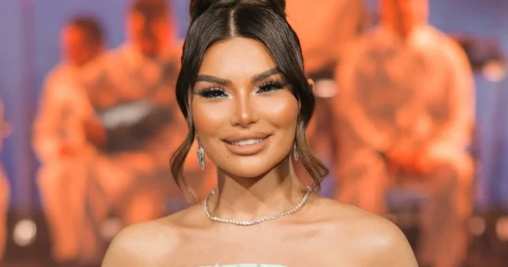Xoşbəxt olmağı seçirəm Fotolar