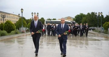 “Ümummilli Lider Heydər Əliyevin konstitusion dövlət modeli: Qurtuluşdan suverenliyə, Naxçıvandan Xankəndiyə uzanan Zəfər yolu”