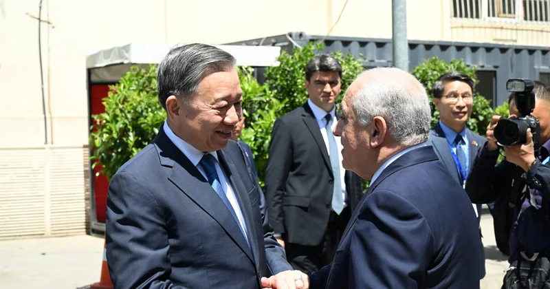 Əli Əsədov Vyetnama səfərə dəvət edildi