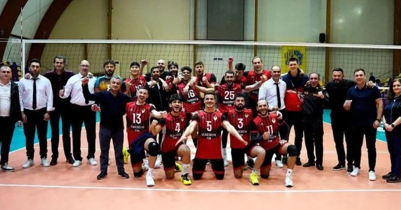 Azərbaycan çempionatının bürünc medalçısı 6 voleybolçu ilə vidalaşıb