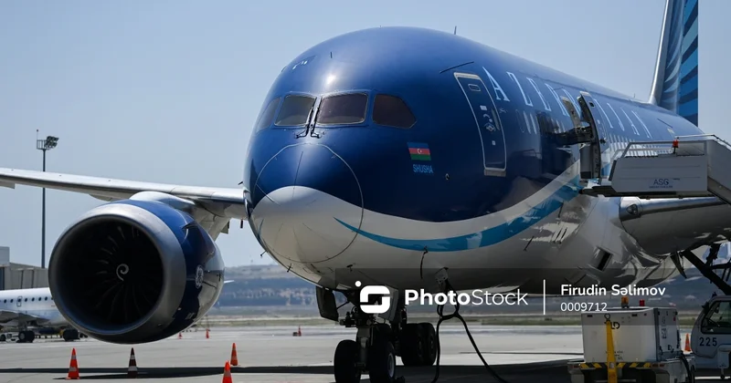 Moskvadan Bakıya uçmalı olan təyyarə bir sutkadır aeroportdan qalxa bilmir