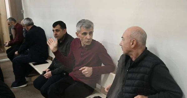 Döyüş zamanı 70 nəfər azərbaycanlını öldürüblər MƏHKƏMƏ (FOTOLAR)