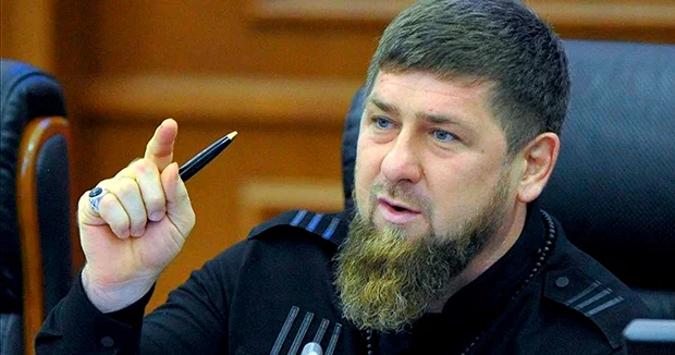 Kadırov deyib ki, vəzifəsini icra etdirməklə prezidentin tapşırığını yerinə yetirir