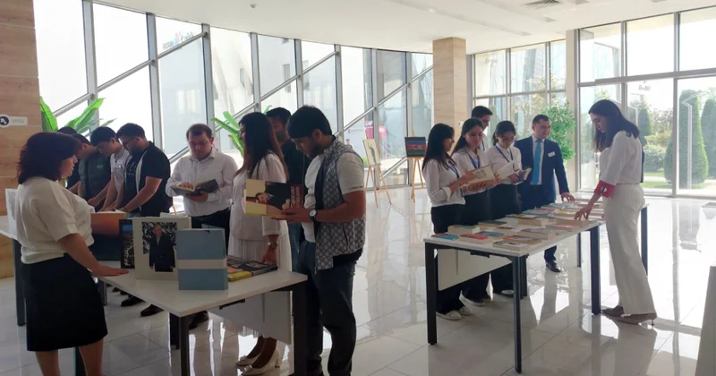 Kitab sərgisi: “Azərbaycanın özü qədər əbədi”